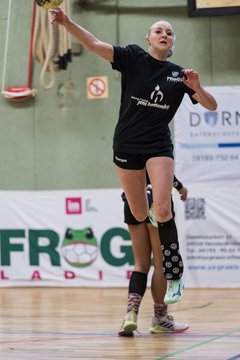 Bild 194 - wBJ SV Henstedt Ulzburg - HSG Holstein Kiel/Kronshagen : Ergebnis: 30:28